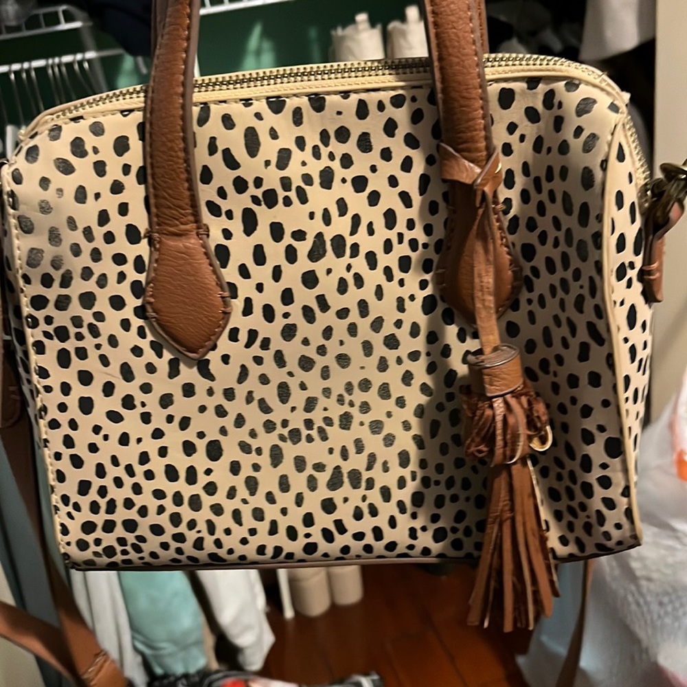 Universal thread cross body